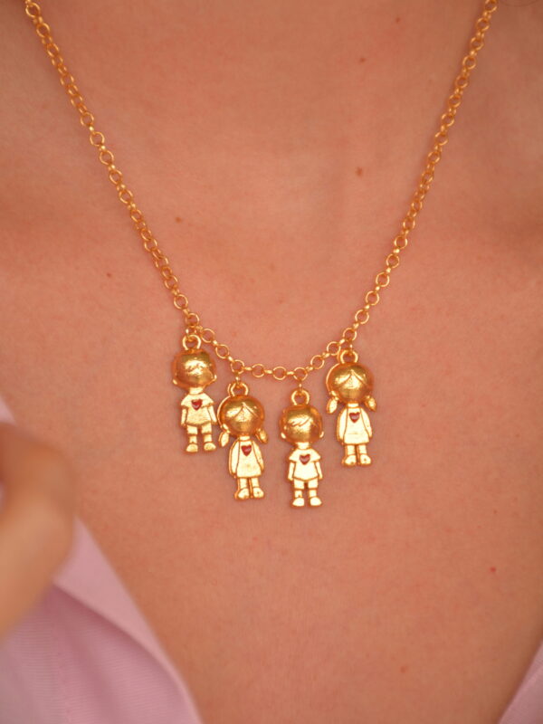 Cadena Family - Gold
